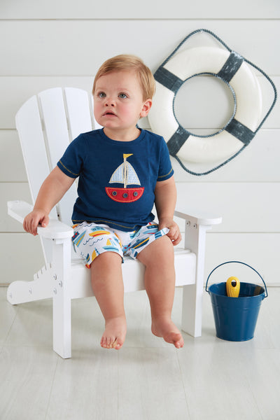 sailboat short set modeled